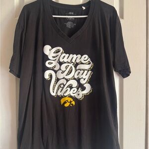 Black 'Game Day Vibes' T-Shirt HAWKEYES